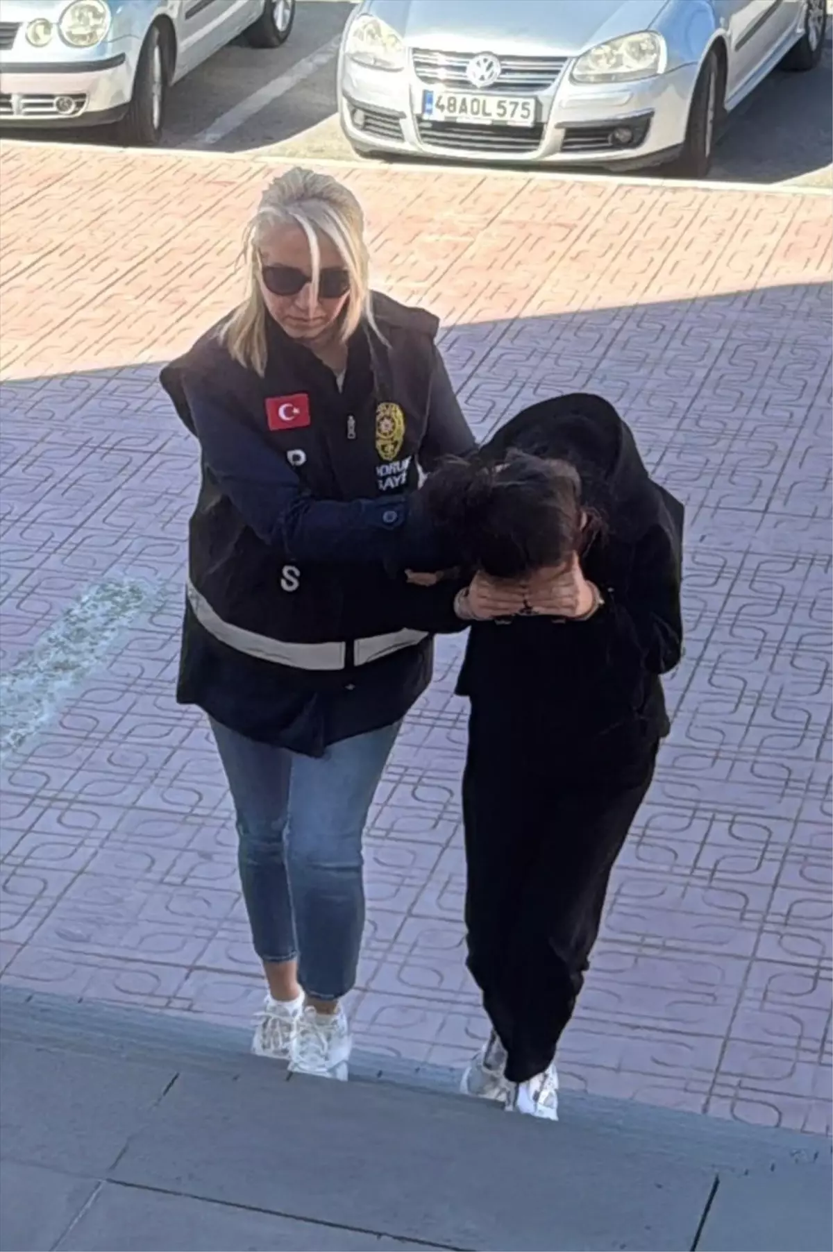 bodrumda bir bebek otel lojmaninda olu bulundu anne tutuklandi KM9n3Tlt.jpg