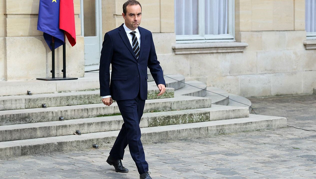 fransa lecornu bir haftada ikinci hukumeti kurdu Y1L2lpY8.jpg